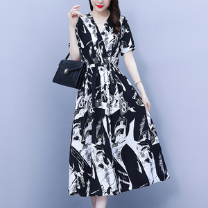 RM7500#改良2023夏季印花系带收腰宽松口袋V领短袖连衣裙长裙