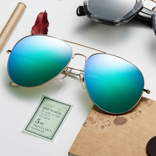 99元包邮    QINA太阳镜情侣款经典飞行员墨镜 QN3526