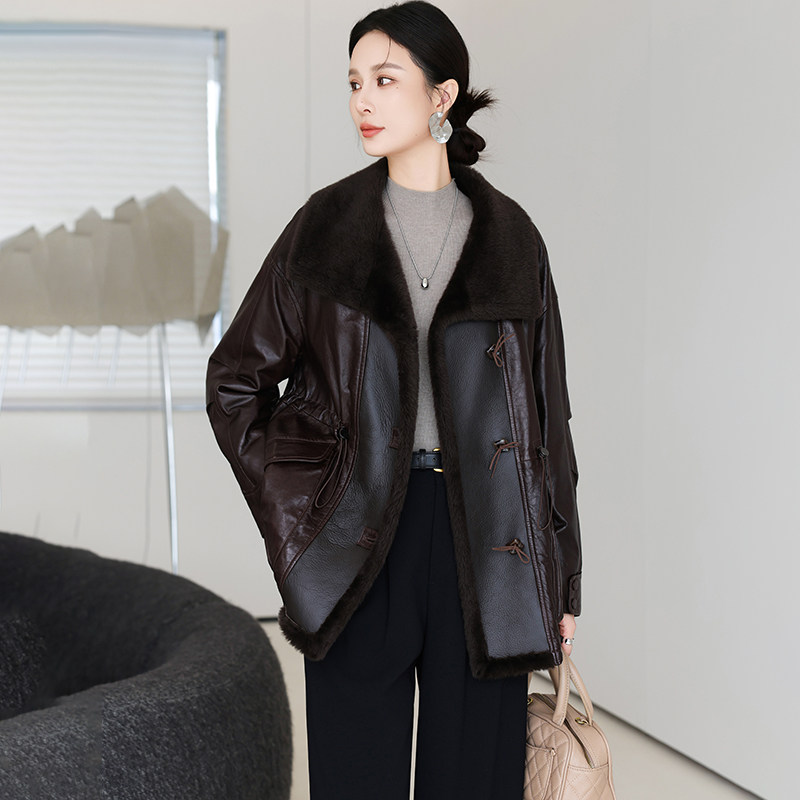 海宁真皮皮衣显瘦绵羊皮鹅绒外套