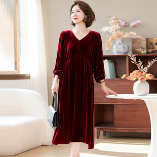 真丝绒钉珠连衣裙子女高级感婚宴礼服桑蚕丝中长款黑色显瘦妈妈装