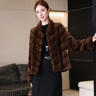 卡若维娅进口天鹅绒水貂皮草外套女年轻短款整貂貂皮大衣新款裘皮