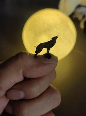 狼摆件狼摆件招财领头狼摆件客厅办公室茶桌装饰家工艺品手工微缩