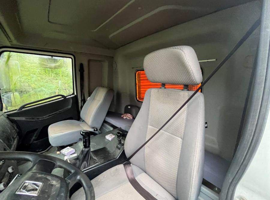 4月6日琼海市车牌号为琼E10905徐工牌重型特殊结构货车一辆网络拍卖公告