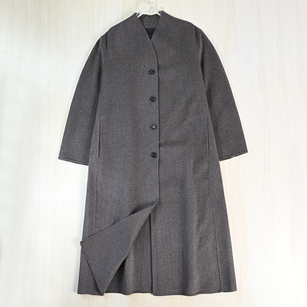 气质双面呢V翻领中长款羊毛大衣