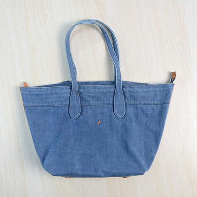 拉链闭口牛仔布手提单肩托特包