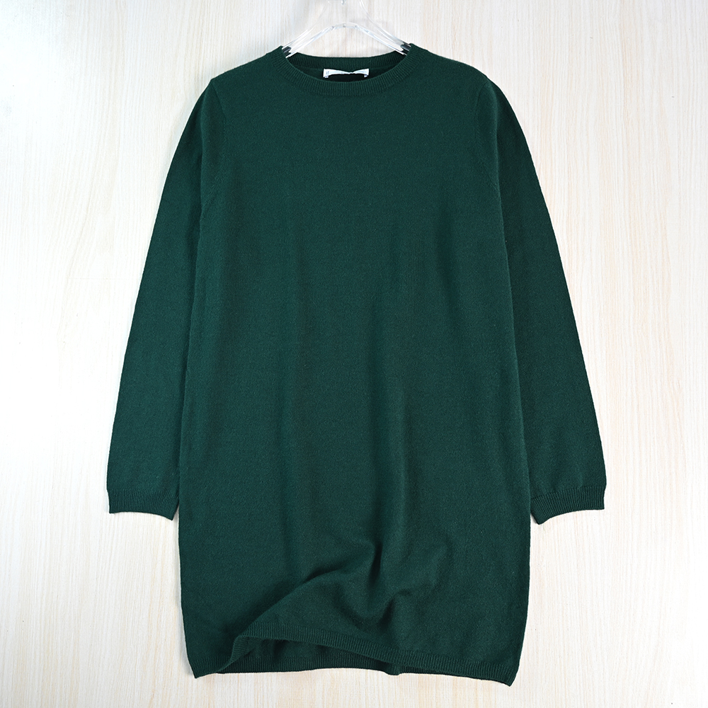 软糯含羊毛圆领长袖针织连衣裙