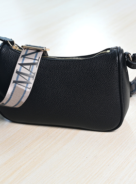 263/5荔枝纹软皮拉链闭口织带肩带单肩斜跨包