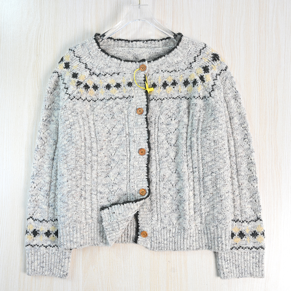 优雅提花圆领休闲长袖针织开衫