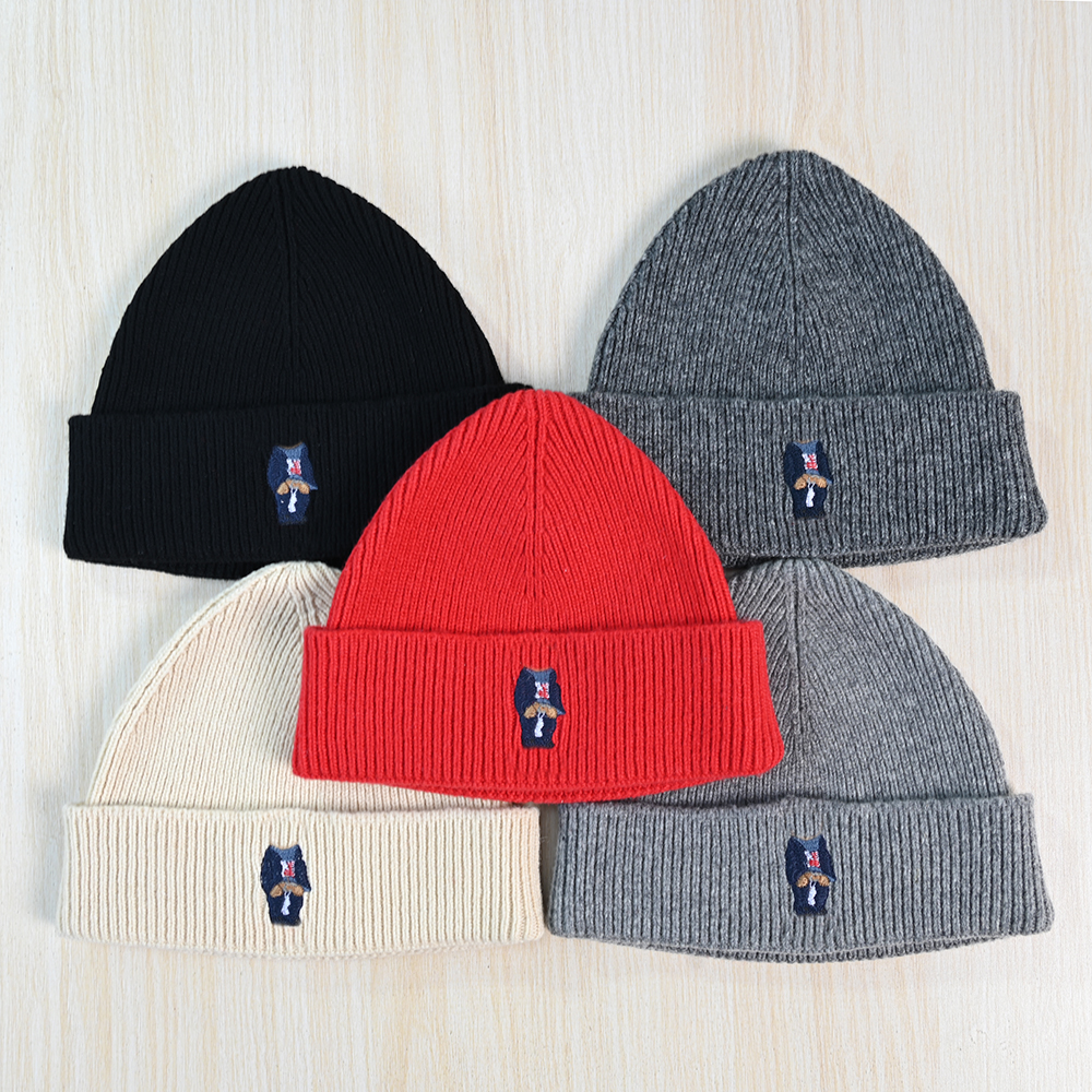 冬季刺绣保暖粗针羊毛混纺针织帽