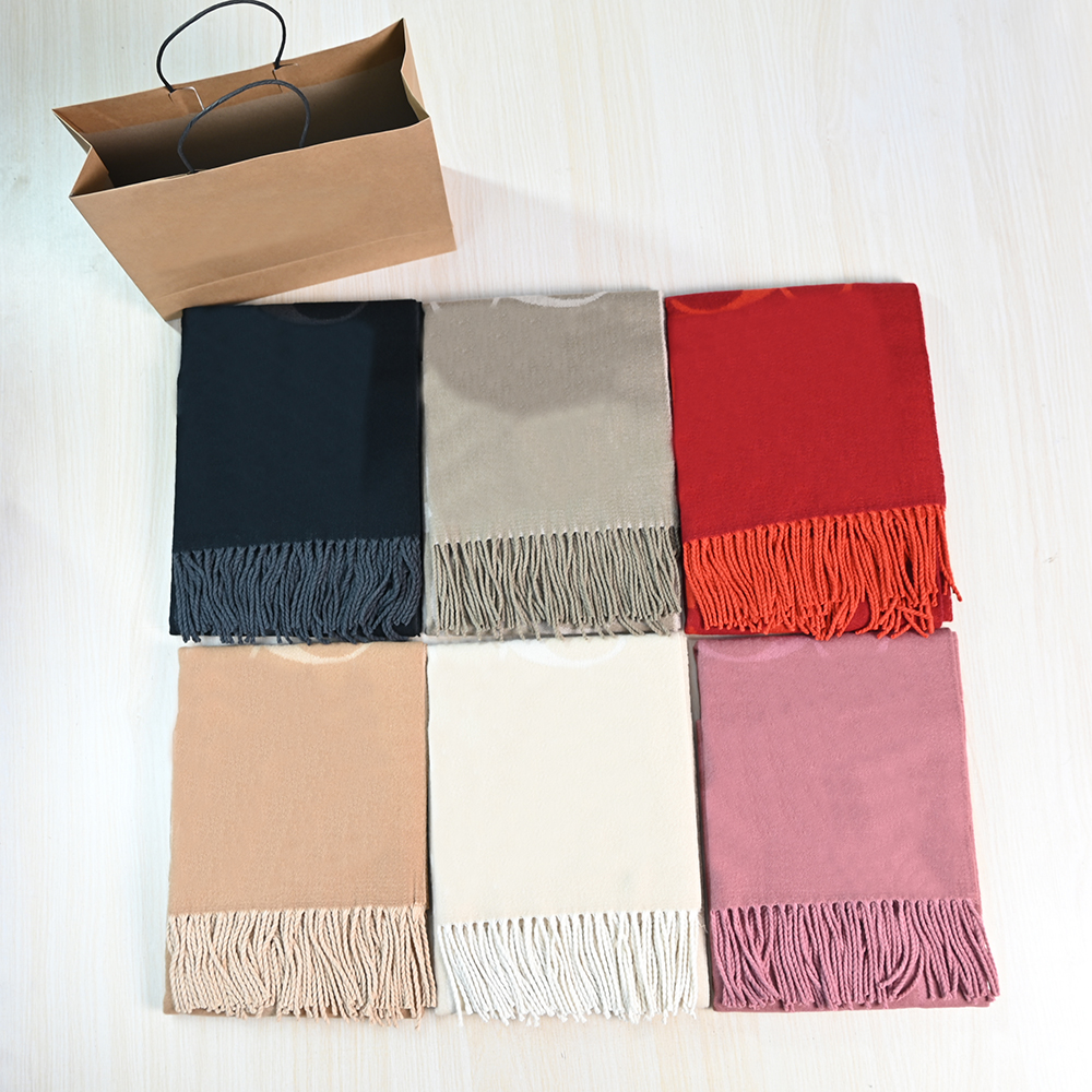 保暖软糯提花溜须羊毛围巾围脖