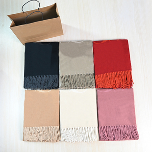 2511/20冬季防寒保暖软糯提花字母溜须羊毛围巾围脖送礼袋