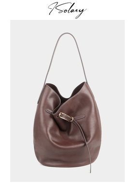 isolazy/“Liff -BELTED水桶包”原厂油蜡植鞣牛皮法式通勤水桶包