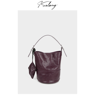 isolazy/“波尔多”小众植鞣牛皮水桶包简约高级感斜挎包