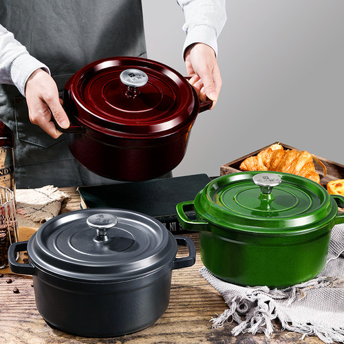 日本旅遊粉絲報 購物 Le Creuset 推出米奇老鼠鍋 香港台灣女性大愛的鑄鐵鍋品牌 Le Creuset 與迪士尼聯乘推出米奇老鼠誕生90周年特別版 米奇90周年設計標誌