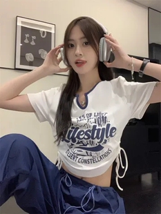 女配牛仔阔腿裤 搭配跳舞上衣服高腰露脐短装 工装 老爹裤 T恤 裤 短袖