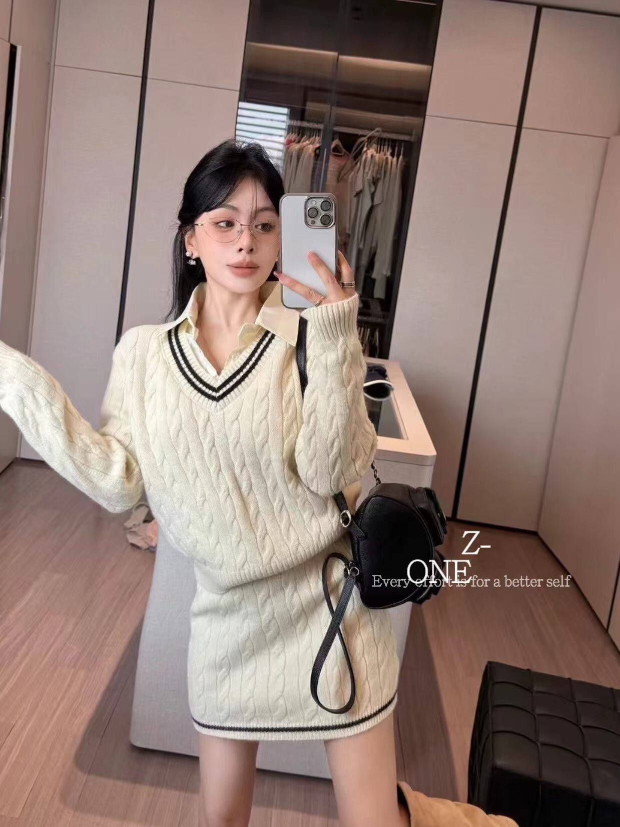Z-ONE学院风撞色V领假两件麻花毛衣女高腰显瘦短裙秋冬针织两件套