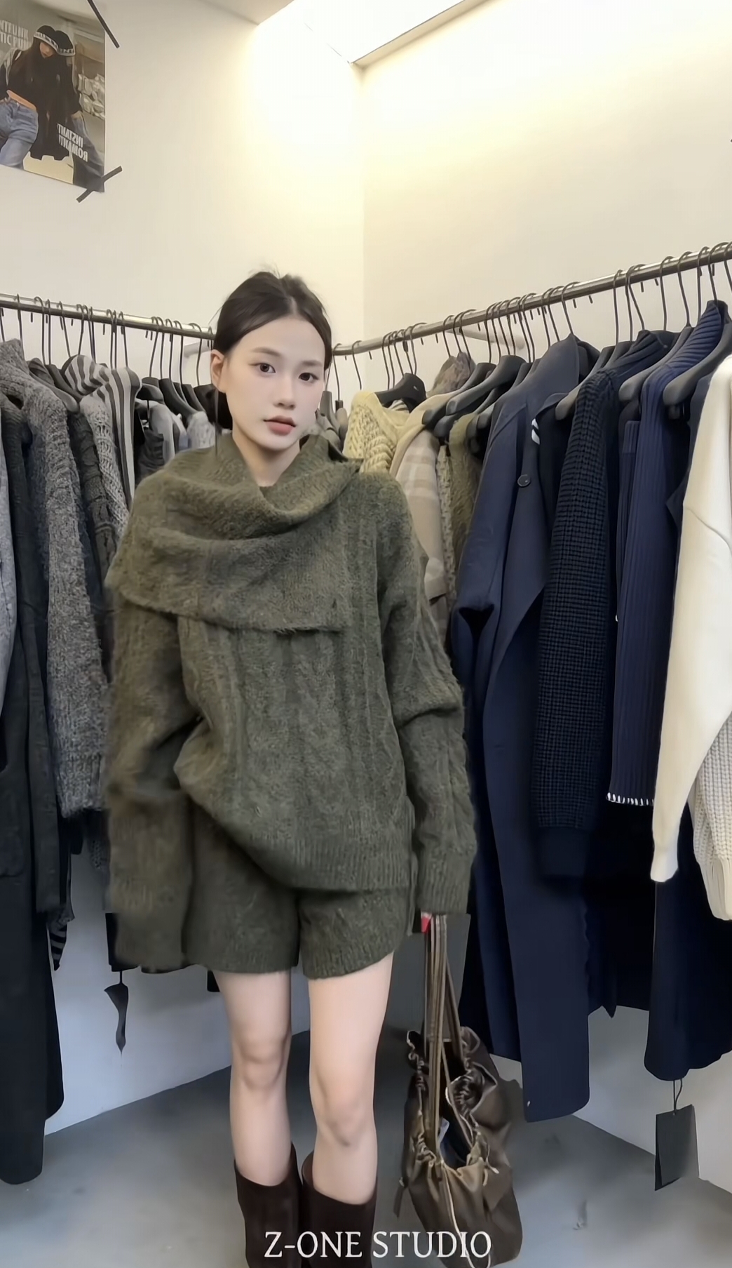 z-one十三行秋冬可拆卸围巾软糯圆领毛衣+显瘦半裙针织两件套装女