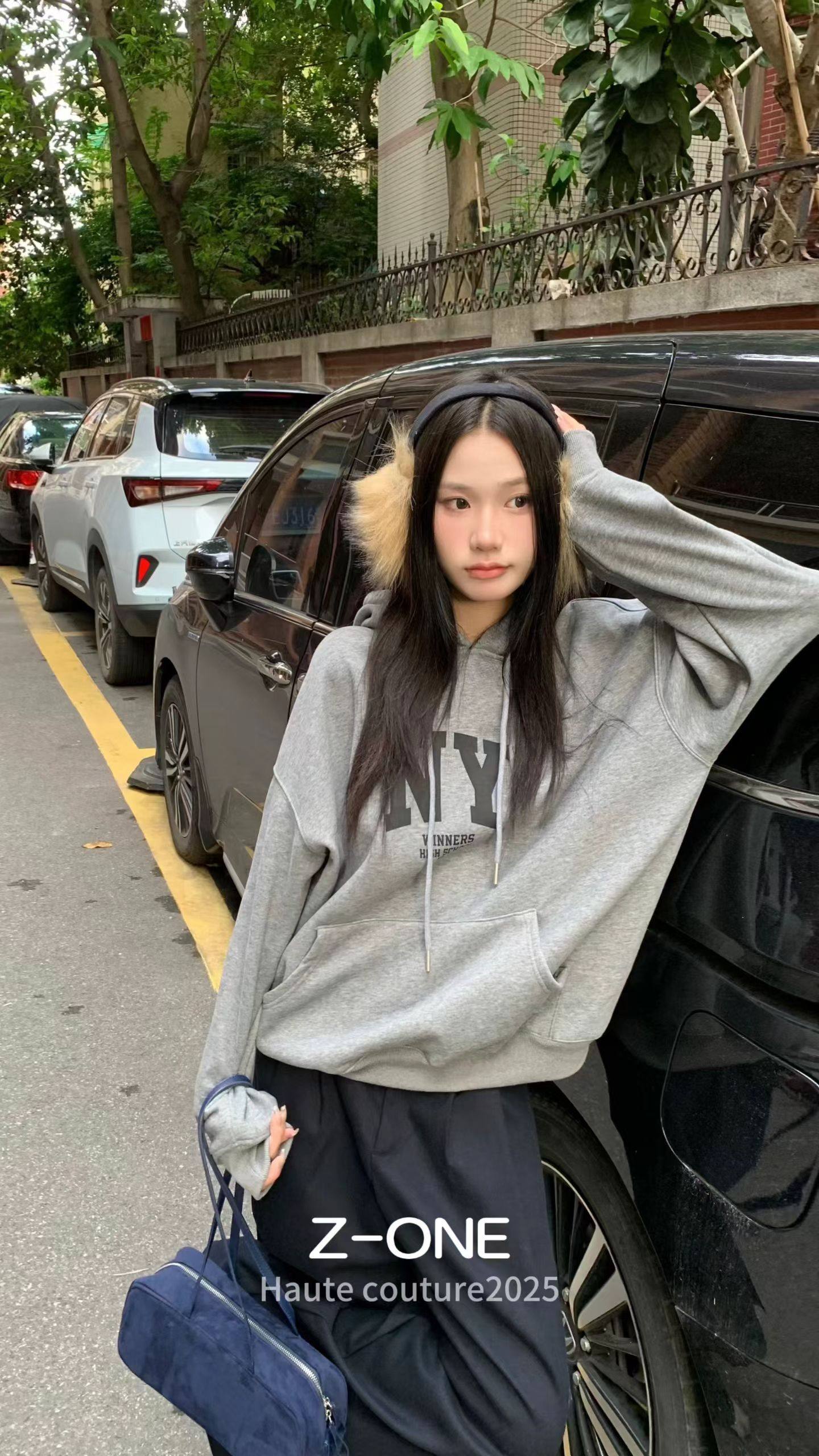 Z-ONE秋冬韩系辣妹宽松显瘦休闲加绒圆领字母连帽卫衣女百搭上衣