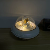 Мультяшный космический космонавт, памятный ночник для друга, подарок на день рождения