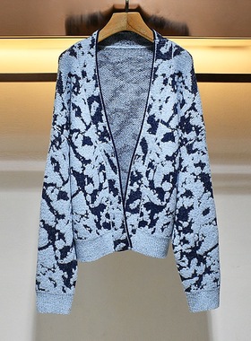 灰蓝拼色针织外套211013Z1