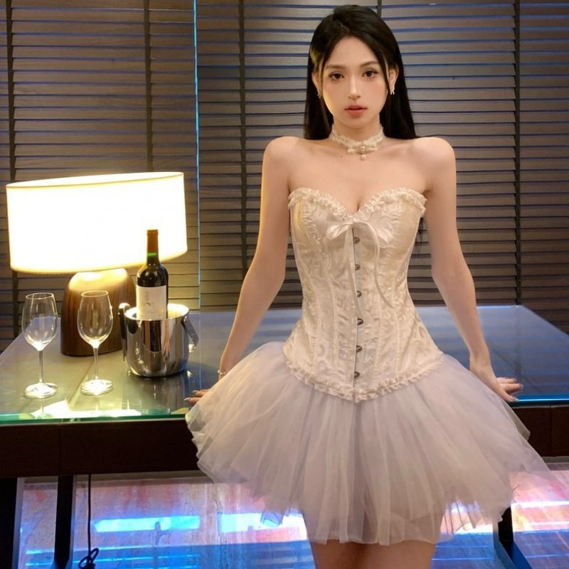 2025新款甜酷辣妹复古宫廷风性感抹胸上衣高腰显瘦鱼骨上衣蓬蓬裙,女装/女士精品,休闲运动套装,淘宝优惠券,粉丝福利购,淘宝优惠卷