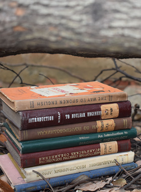 装饰书精装外文书古旧书橱窗复古书创意摆件摄影道具书老旧古董书