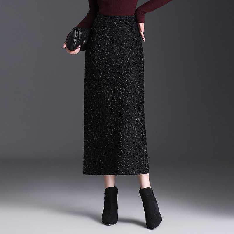 直筒包臀裙半身裙女2025春季薄款气质长裙小香风亮丝黑色春秋半裙