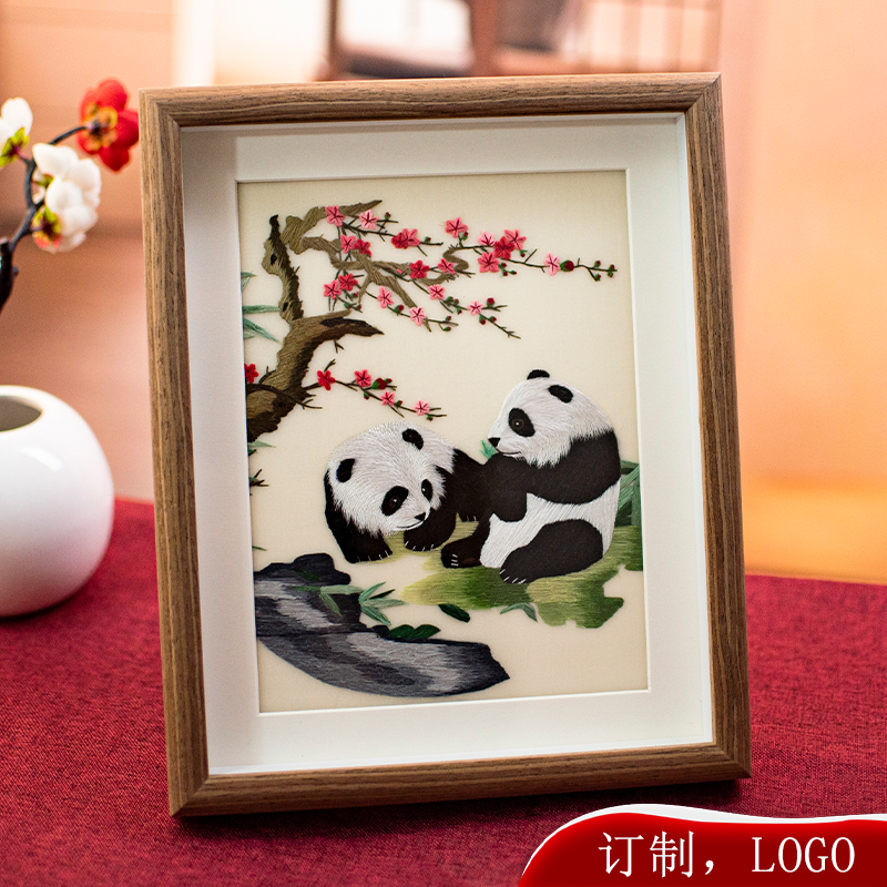 苏绣熊猫摆件挂画家居壁画装饰品