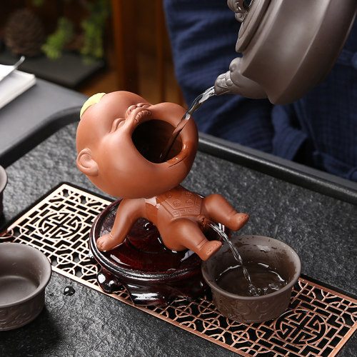 采茶童子尿娃紫砂茶宠摆件喷水