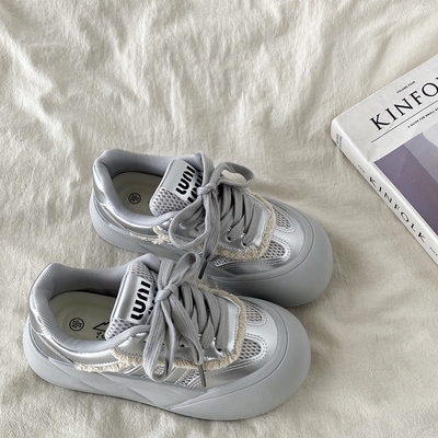 银色厚底网面透气板鞋丑萌面包鞋