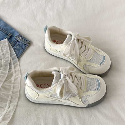 夏天透气网面板鞋配裙子小白鞋