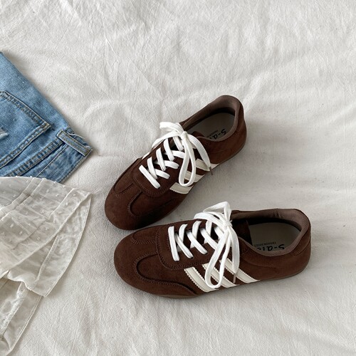 棕色百搭复古德训鞋平底阿甘板鞋