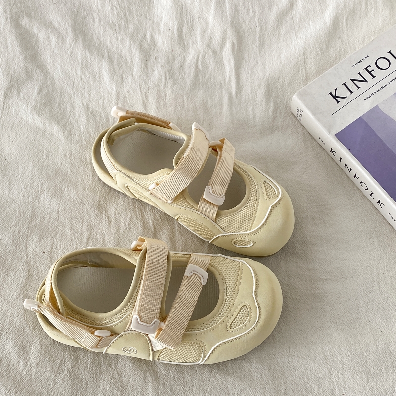 丑萌黄色运动凉鞋透气丑萌板鞋子