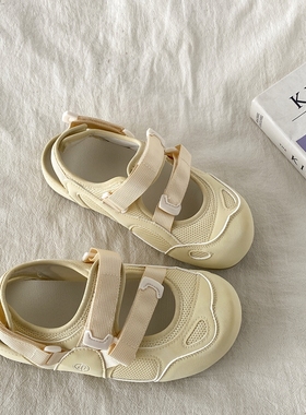 喜叔奶黄色运动包头凉鞋女款夏季镂空丑萌小白鞋魔术贴玛丽珍单鞋