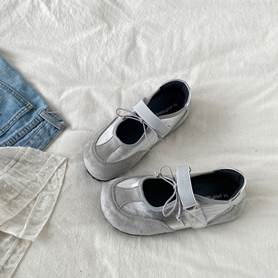 小众银色玛丽珍运动鞋魔术贴单鞋
