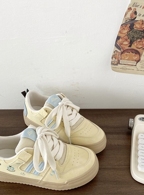 喜叔小众黄色苹果涂鸦板鞋女2025新款厚底复古板鞋运动休闲面包鞋