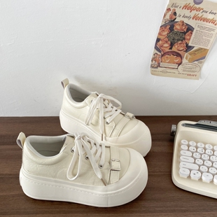 喜叔 复古圆头厚底小白鞋女款ins潮百搭增高休闲面包鞋运动板鞋子