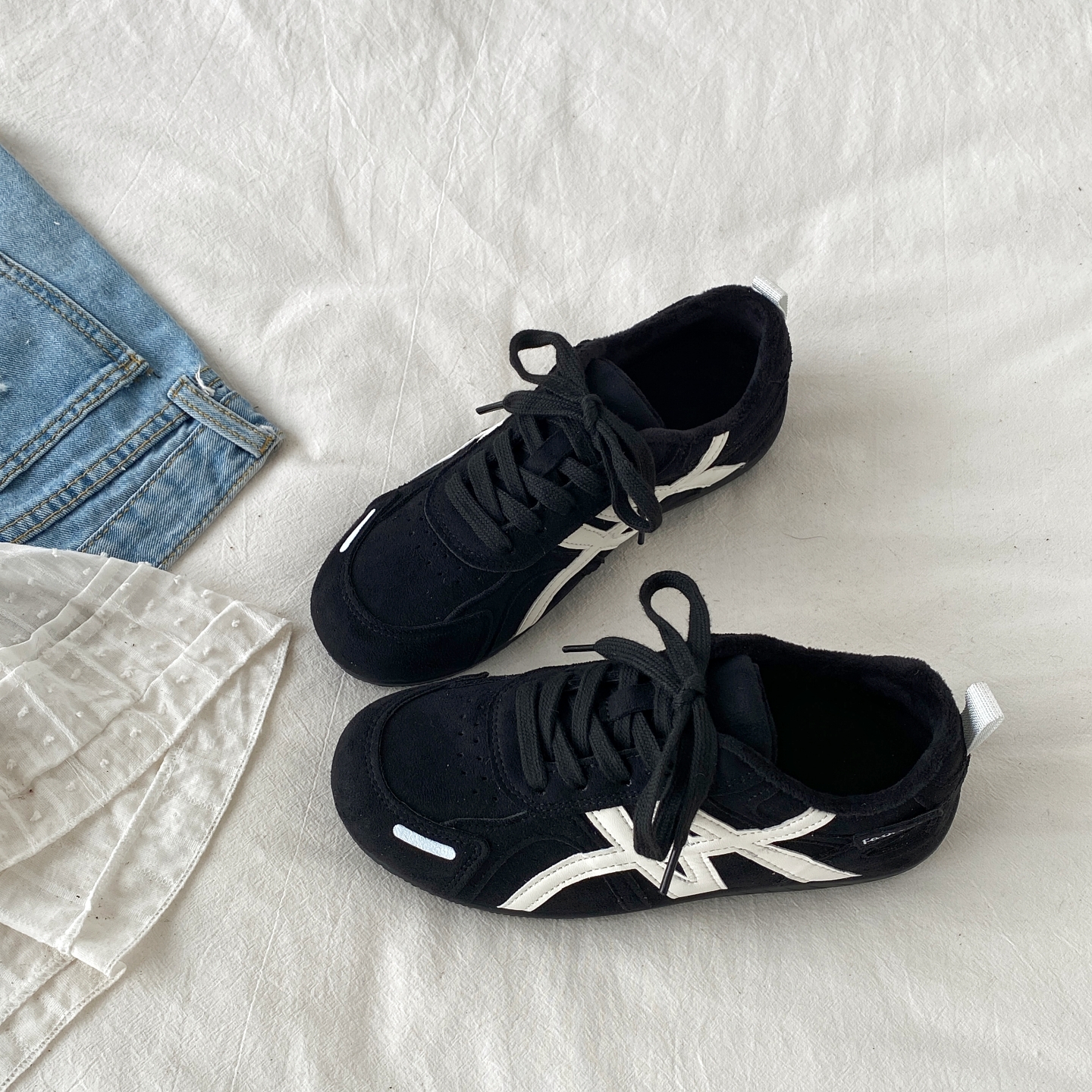 黑色加绒德训鞋复古平底运动板鞋