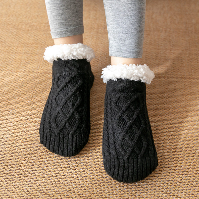 Super thick fleece warm floor socks for women, warm foot socks for sleeping in autumn and winter, anti-slip fleece foot guards for winter home thumbnail 6