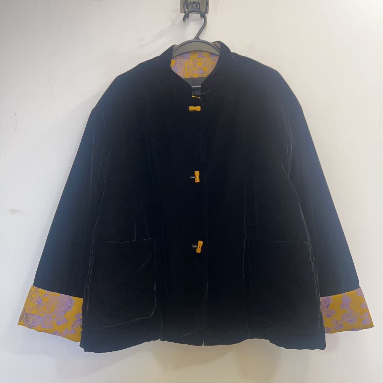 女圆领盘扣高端贵气时尚短外套