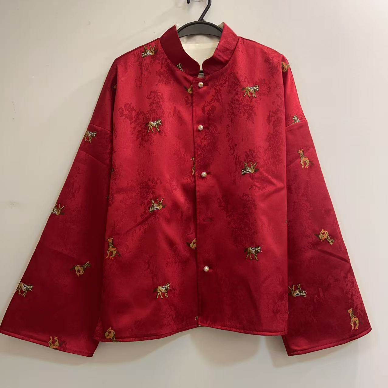 2026春季新款新中式复古红色小马刺绣盘扣双面双穿女国风提花外套,女装/女士精品,短外套,淘宝优惠券,粉丝福利购,淘宝优惠卷