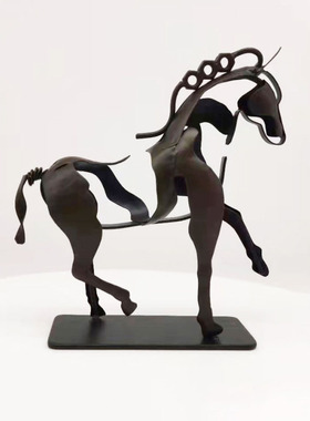 HorseSculptAdonis铁马