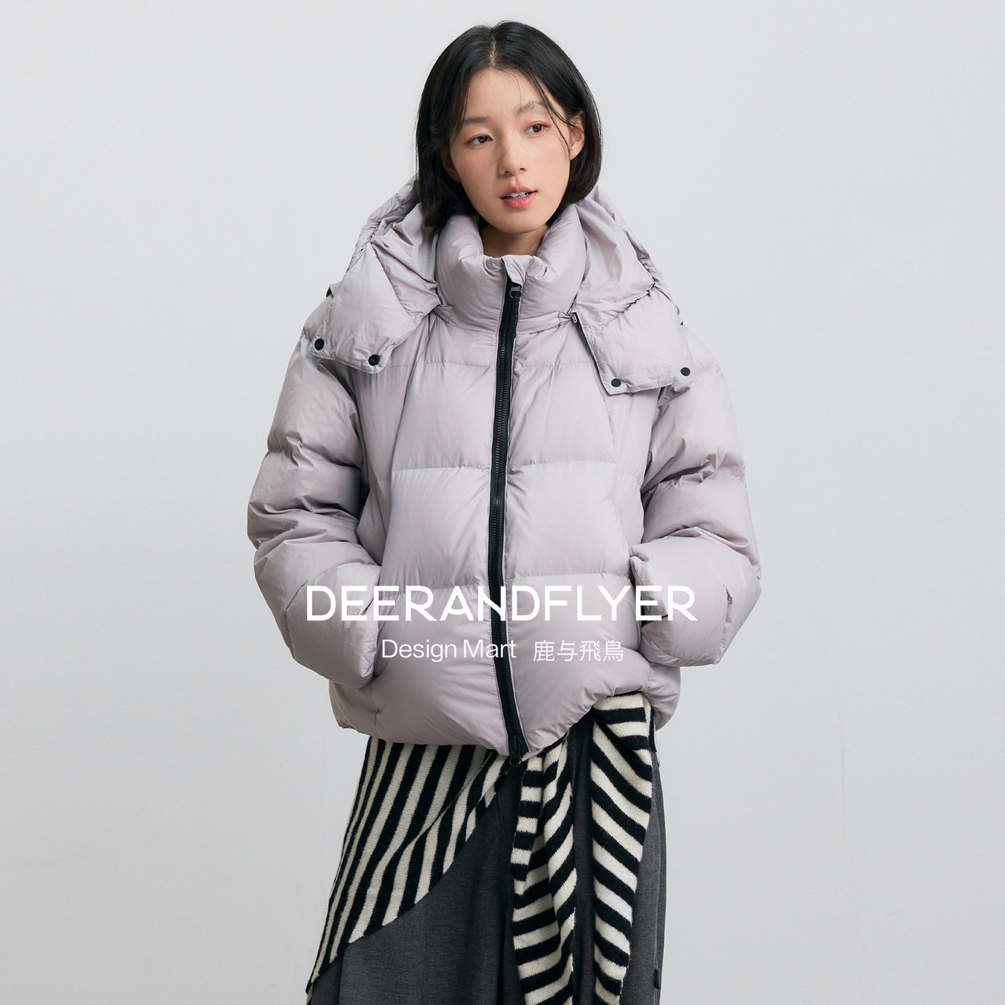 白鹅绒多穿可拆连帽羽绒服外套