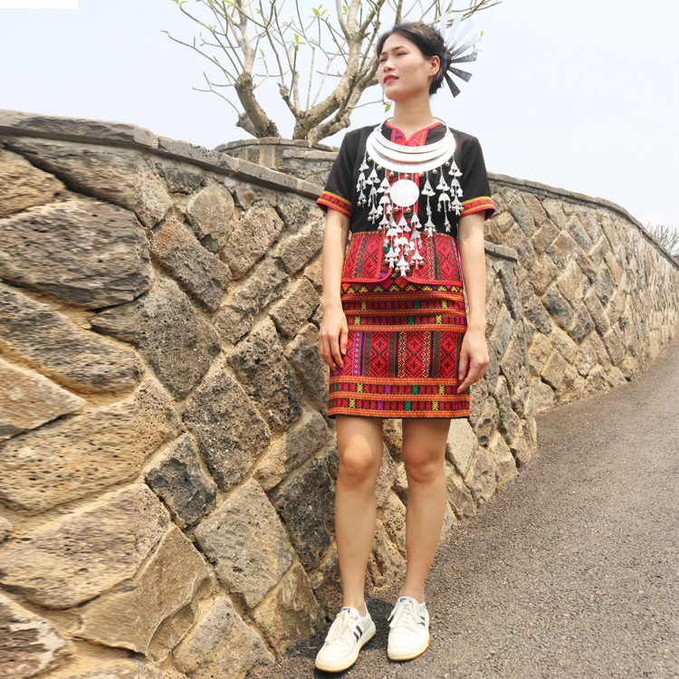 2023夏季棉民族服装少数民族服装