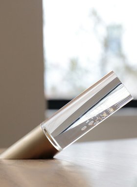 日记时间光影雕刻座钟创意摆件