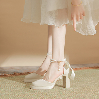 一字带高跟鞋粗跟镂空玛丽珍单鞋