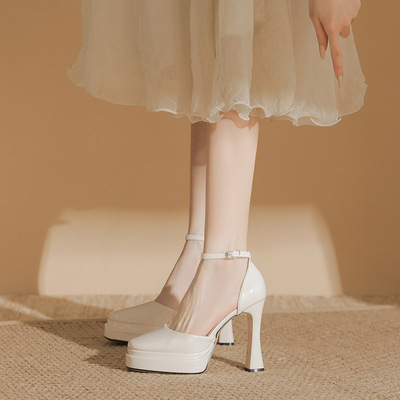 玛丽珍高跟鞋粗跟婚鞋圆头防水台