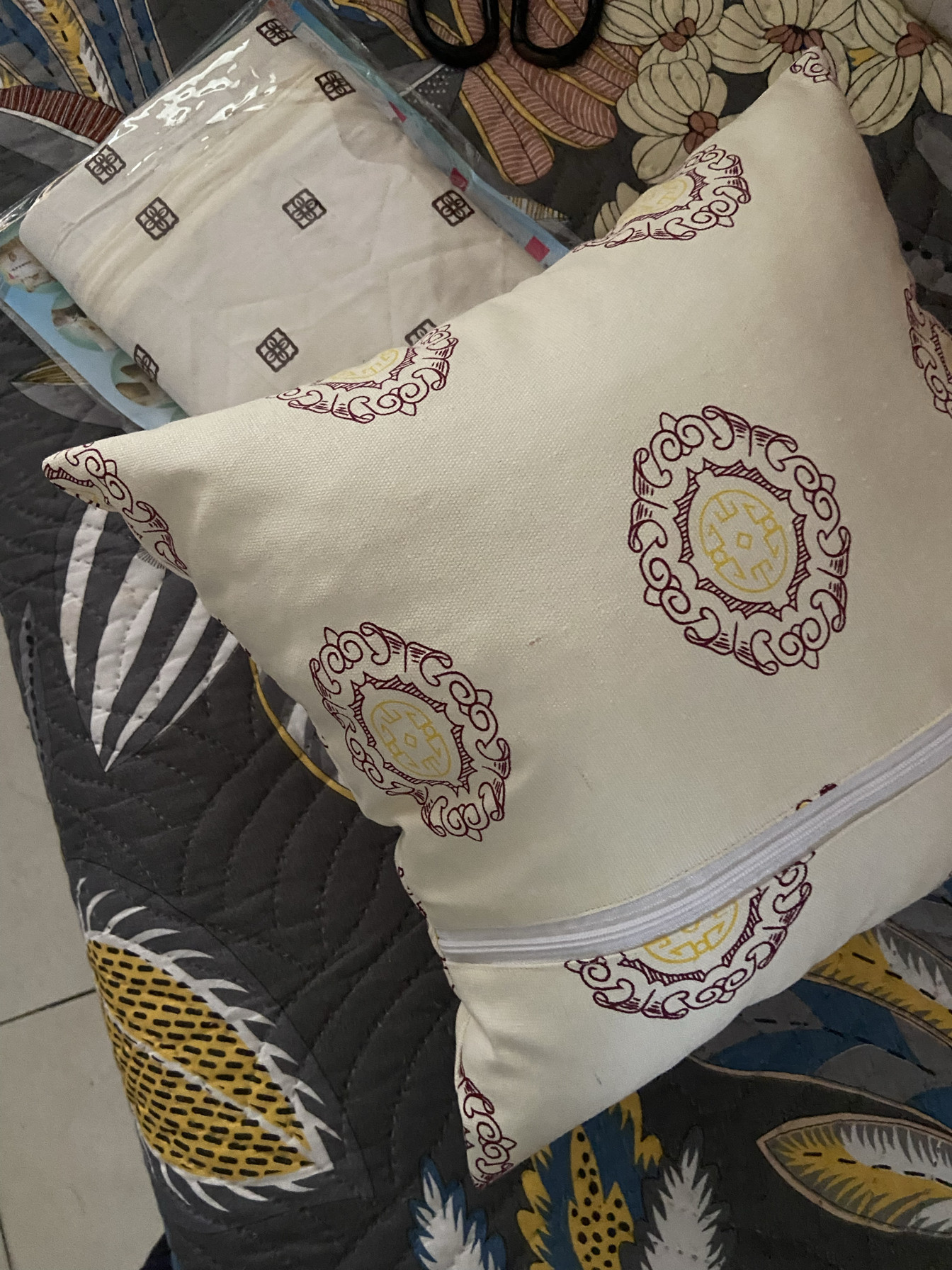 设计订做情侣人物照片十字绣自己手工绣抱枕长枕印图高清