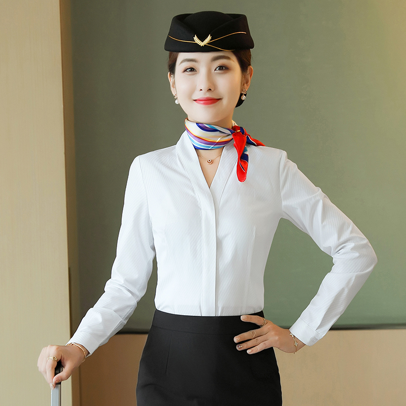 制服七分袖v领白衬衫