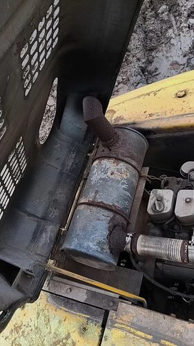 挖掘机配件柳工220/225C消声器排气管消音器烟通筒排气筒烟筒